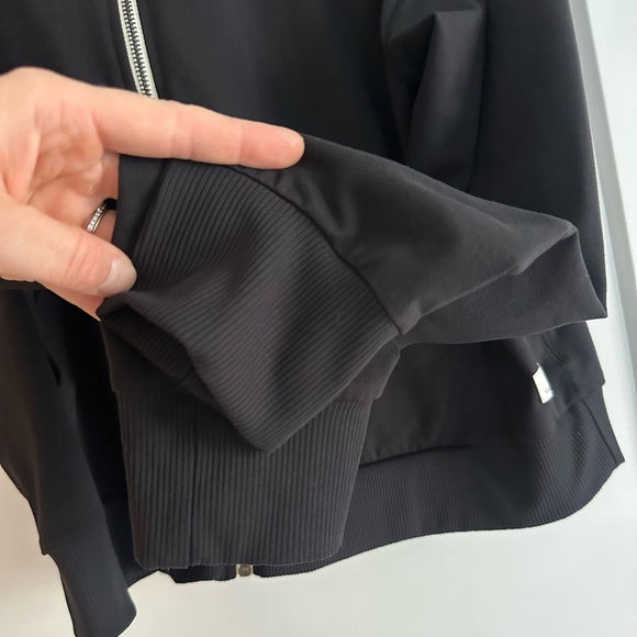 Vuori Halo Modern Full Zip Black - Picture 6 of 10